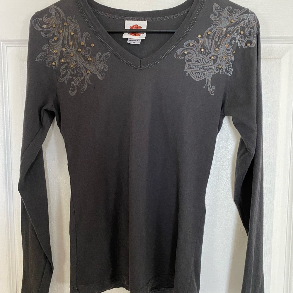 Lady’s Harley Davidson long sleeve top
